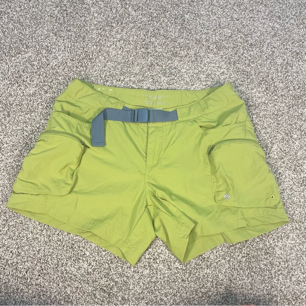 Columbia Green Hiking Shorts with Belt